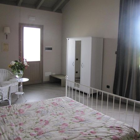 Agriturismo Bassanine Monticelli d'Ongina Bilik gambar